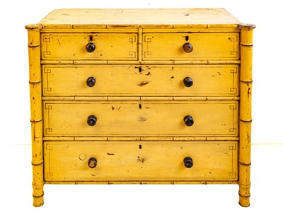 Lot 522 - A Regency Pine Chest