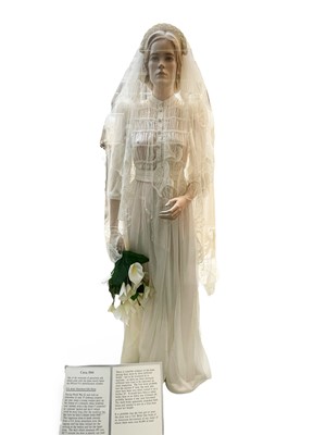 Lot 1239 - Flambards Bridal Collection