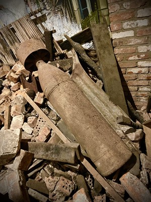 Lot 1001 - Britain in the Blitz