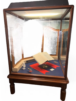 Lot 1229 - Museum quality cabinet