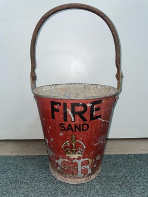 Lot 1110 - Fire Bucket