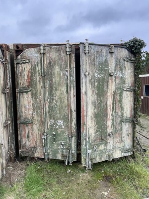 Lot 1393 - Outside