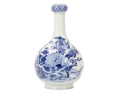 Lot 662 - A Chinese blue and white porcelain guglet.