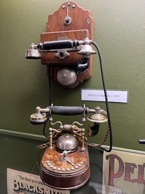 Lot 1148 - Telephones