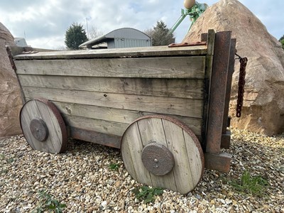 Lot 1456 - Outside