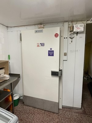 Lot 2038 - Walk-in Refrigerator.