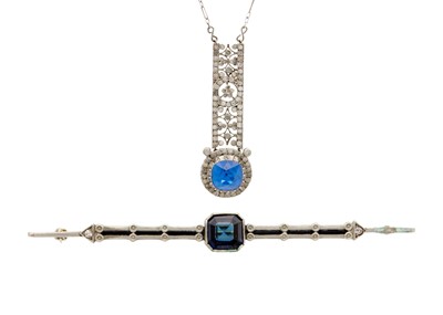 Lot 32 - A selection of two Art Deco style silver jewellery items.