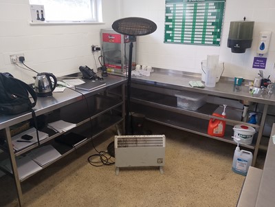 Lot 2052 - Frankenburger's Bar Kitchen