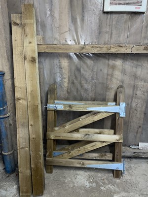 Lot 1473 - Outside