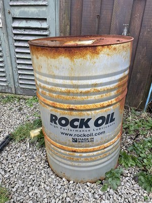 Lot 1482 - Outside