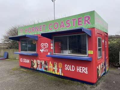 Lot 1494 - Ice Cream Kiosk.