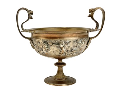 Lot 85 - A Ferdinand Barbedienne bronze tazza.