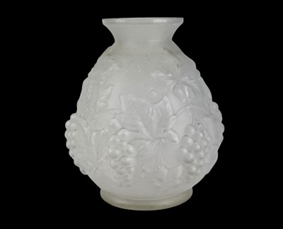 Lot 227 - A French Etaleune opaque glass vase.