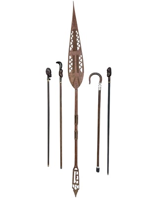 Lot 78 - An African carved ceremonial paddle.