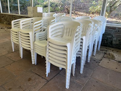 Lot 1523 - Outside