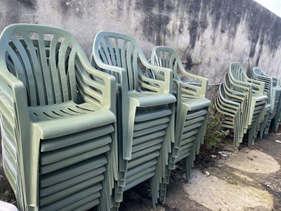Lot 1522 - Outside