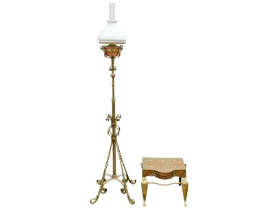Lot 485 - A brass and copper standard oil lamp.