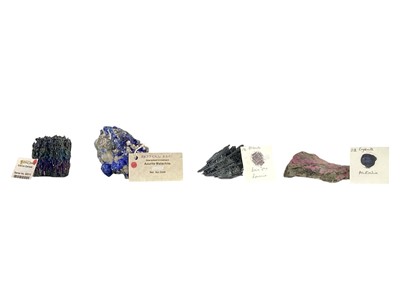 Lot 133 - Minerals