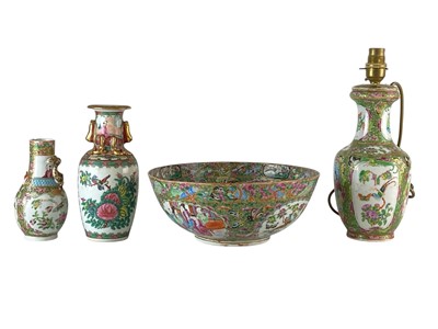 Lot 652 - A Chinese Canton porcelain vase.