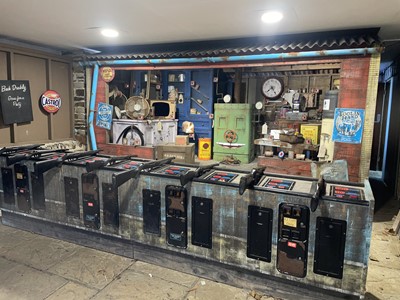 Lot 2078 - Shooting Gallery