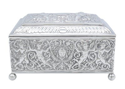 Lot 11 - A good Victorian silver jewellery casket by Henry William Curry.