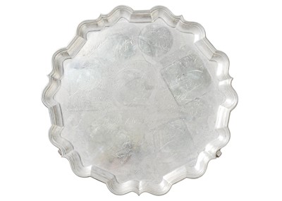 Lot 27 - A George V silver piecrust salver by Thomas Bradbury & Sons Ltd.