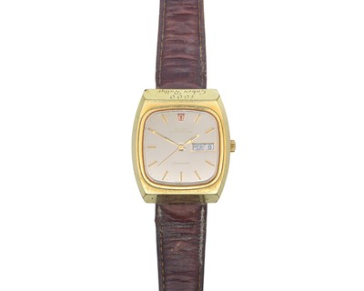 Lot 1046 - OMEGA - A Megaquartz 32 KHz Seamaster gold-plated gentleman's wristwatch, with provenance.