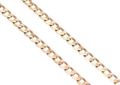 Lot 207 - A 9k curb-link 16.5" neck chain.