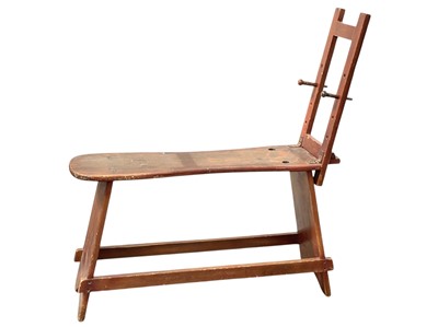 Lot 535 - A Winsor and Newton donkey easel.