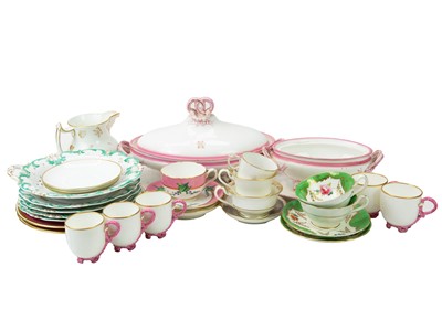 Lot 342 - A collection of 19th century and later teacups and saucers.