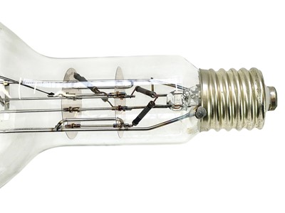 Lot 15 - A lighthouse light bulb.