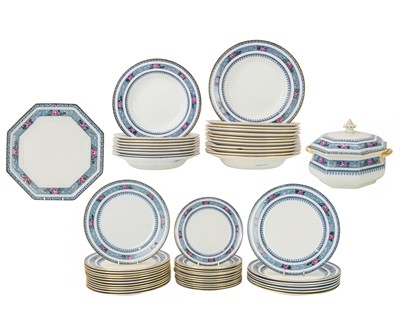 Lot 330 - A Losol Ware 'Ormonde' part dinner service.