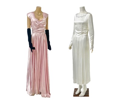 Lot 267 - Two female shop display mannequins.