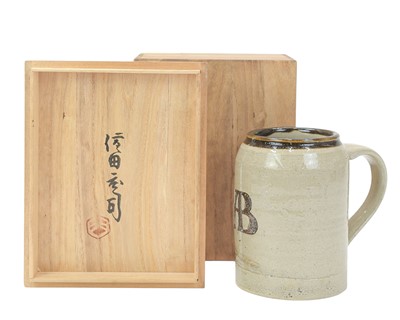 Lot 606 - Shoji HAMADA (1894-1978)