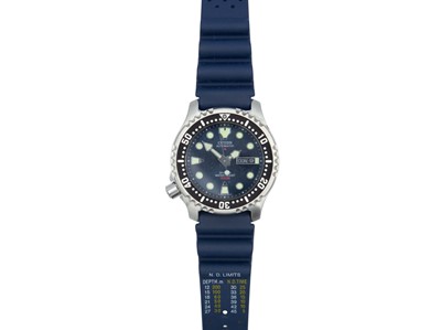 Lot 1163 - CITIZEN - A Promaster Automatic gentleman's divers wristwatch.