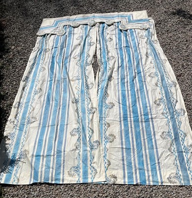 Lot 203 - Lyn Le Grice fabric