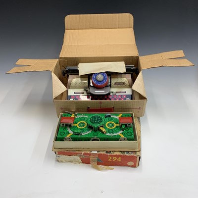 Lot 587 - TINPLATE TOYS (x 3): Lot comprises a West...