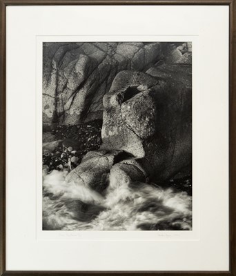 Lot 110 - Ander GUNN (XX-XXI)