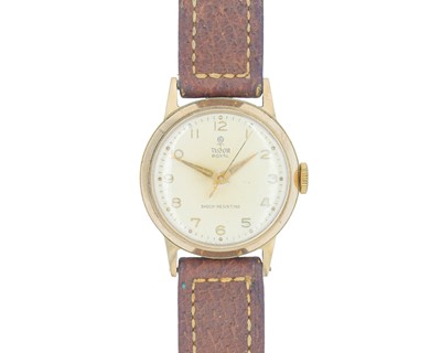 Lot 685 - TUDOR - A Royal Shock-Resisting 9ct gentleman's manual wind dress wristwatch.