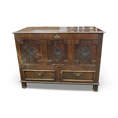 Lot 761 - An 18th century oak mule chest.