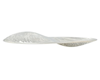 Lot 1 - A fine modern silver caddy spoon by Malcolm Appleby MBE (1946).