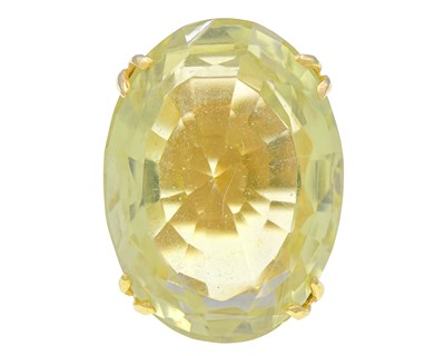 Lot 4 - A heavy 18k gold 50ct citrine set dress ring.