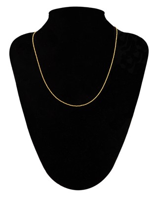Lot 45 - An 18k gold fine 19" rope chain.