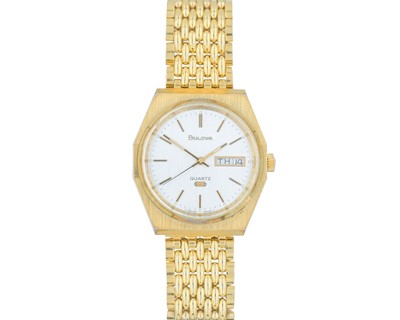 Lot 625 - BULOVA - A quartz gold-plated gentleman's bracelet wristwatch.