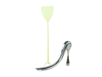 Lot 716 - Manolo BLAHNIK.