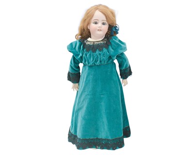 Lot 284 - A Simon & Halbig doll, early 20th century.