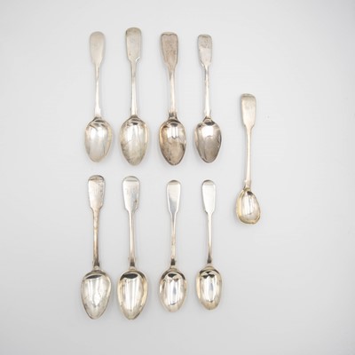 Lot 224 - A selection of Victorian silver fiddle-patterned teaspoons