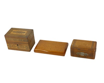 Lot 145 - A collection of Serpentine eggs.