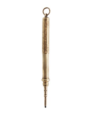 Lot 576 - A 9k fob propelling pencil.