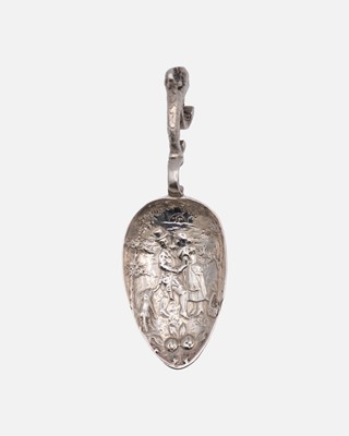 Lot 124 - An imported silver caddy spoon by Bernard Muller & Son
